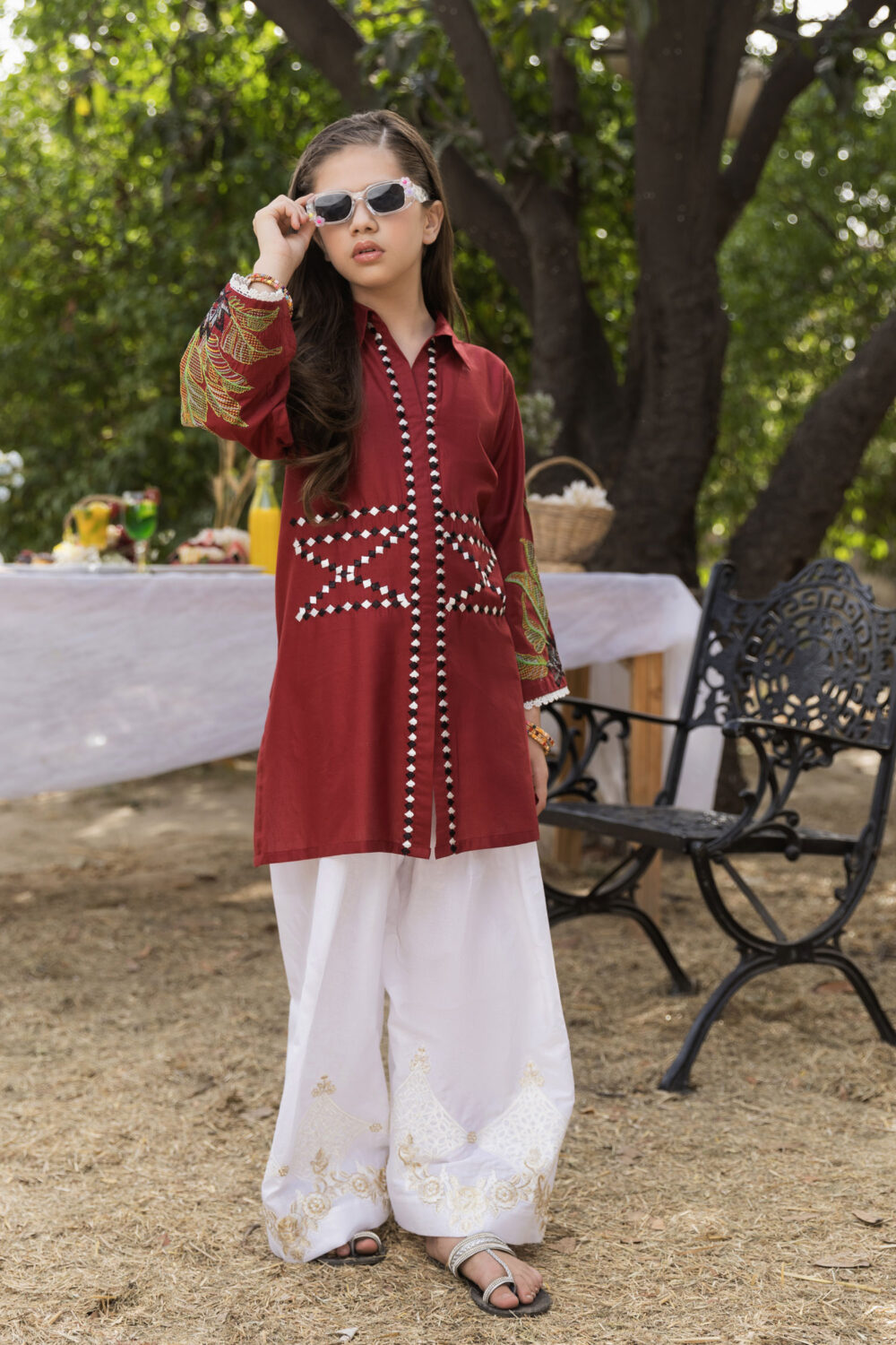 Azra - Image 3