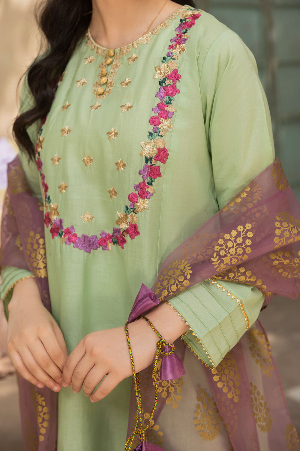 Zeenia - Image 7